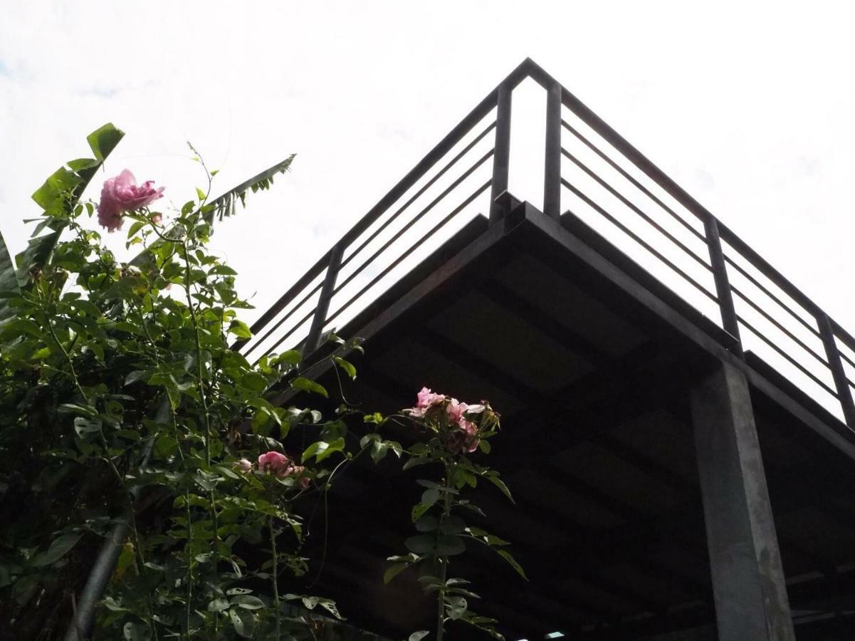 Bann Rai Klai Weang Homestay Landkreis Landkreis Mae Taeng Exterior foto